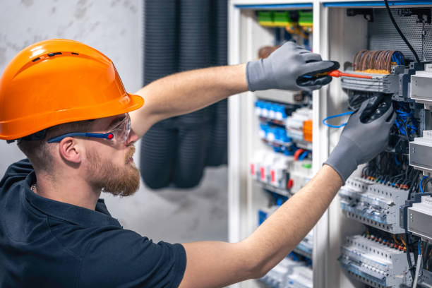 Best Electrical Contractors for Businesses  in Berkeley, MO